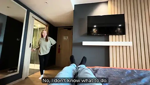 Stiefmutter Schockiert, Als Stiefsohn Auf Ihr Gesicht Im Hotel Share Bett Kommt! Vollständiges Video