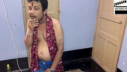 DESI SEXY BHABI AND THARKI PAROSI KI CHUDAI HINDI
