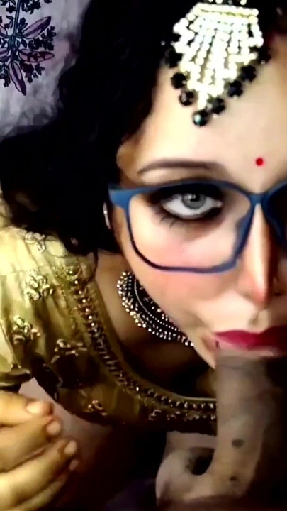 Indian Desi Bhabhi fucking  with her Husband s  boss | Clip 2