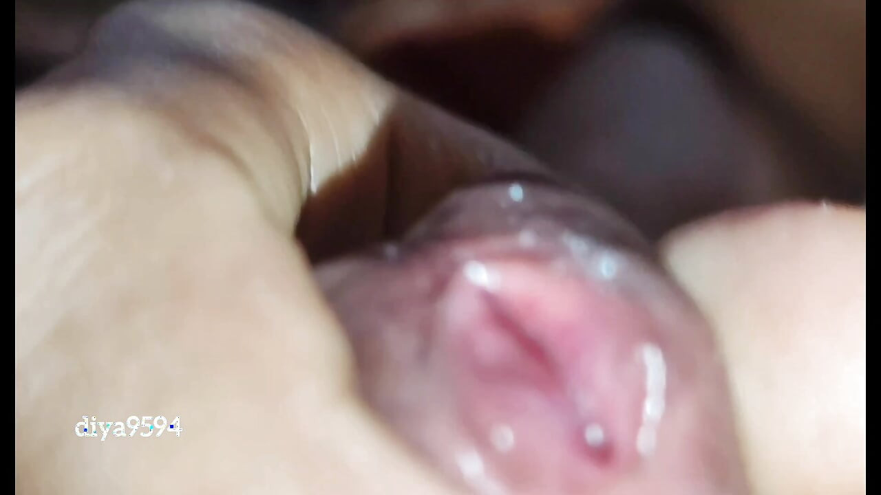 Mallu asian Desi Tamil girl eating dick