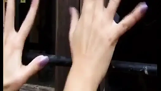 Tante seksi jerman rambut cokelat dientot habis-habisan di seks threesome fetish 2 cowok