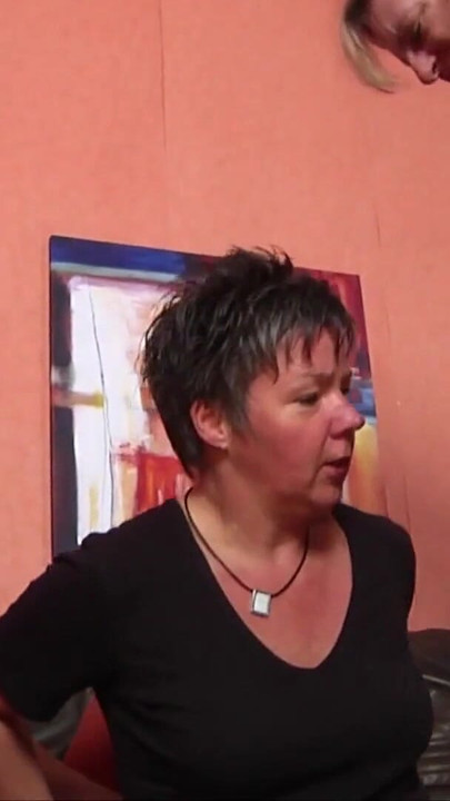 Epic moment from "Vor dem Sex noch schnell ne Kippe dann kommt der Schwanz ins Maul"