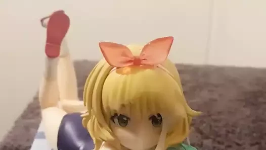 Momoka sakurai #1 - sof figürü bukkake