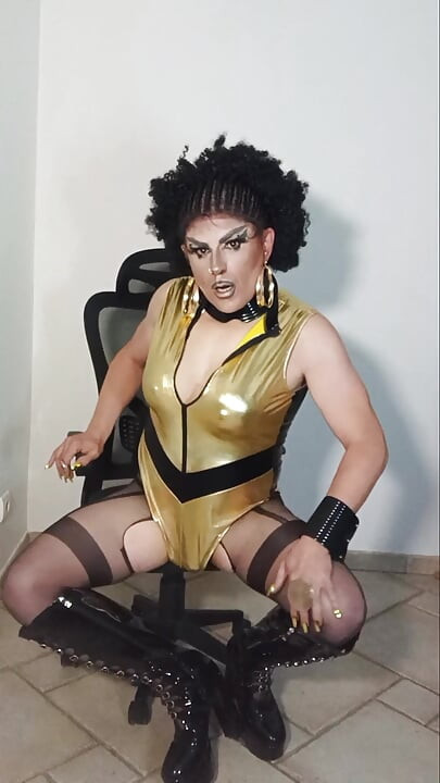 Pretty mature transvestite slut still very excited after sucking and receiving a facial ejaculation from a guy at a rest stop