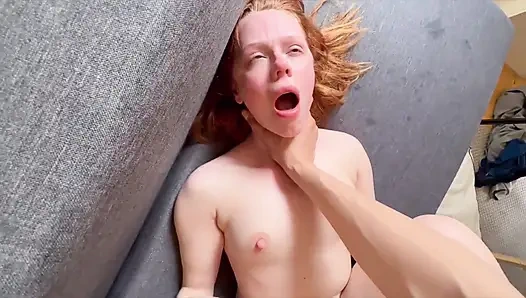 Я наполнила сливками эту красивую рыжеволосую женщину