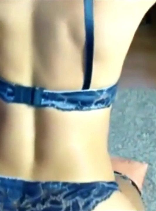 Captivating Booty Alert Watch Sexydea in Sensational Doggystyle Action!