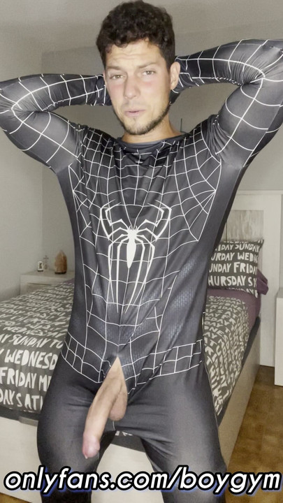 巨根がスパイダーマン😈を絶頂