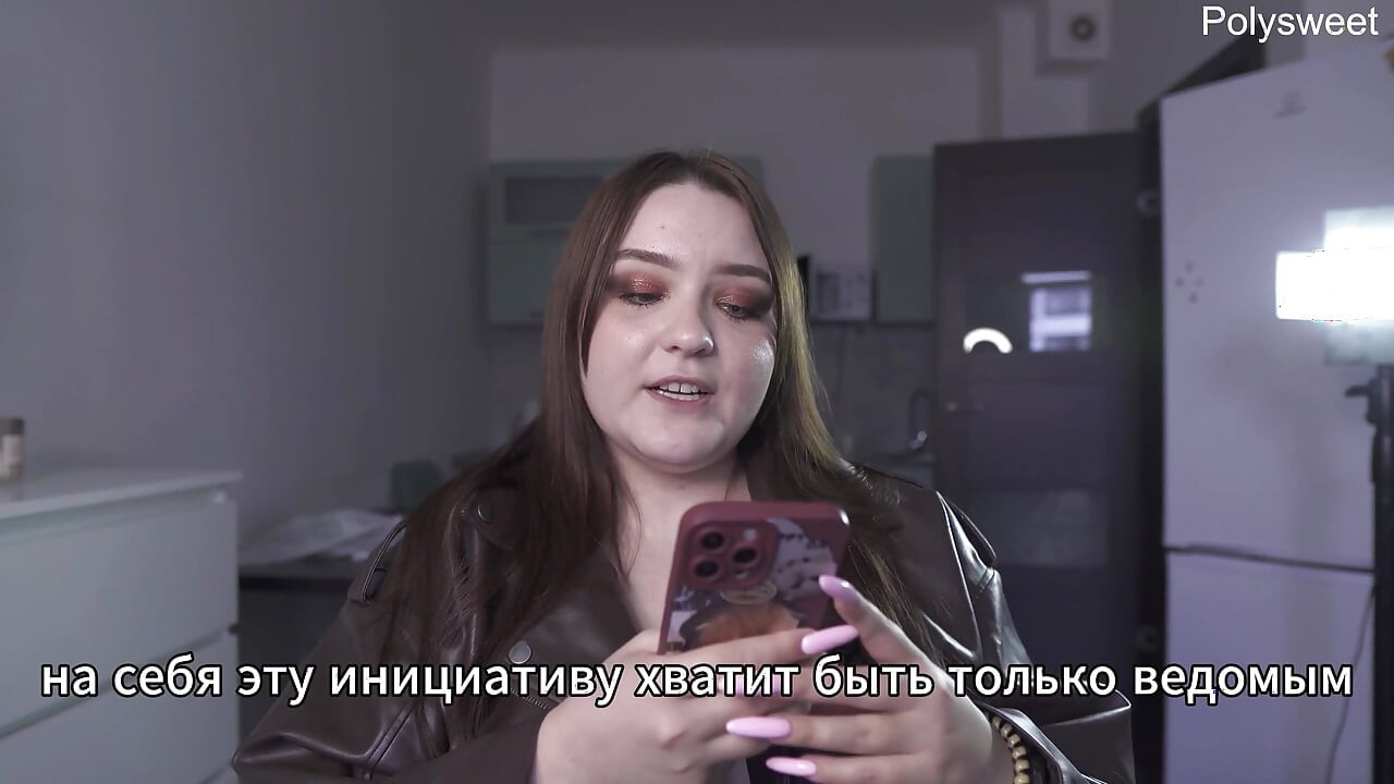 Porn Story - She Was Naked Playing with the Seller While the Customers Were Walking by (russian, Light Femdom, Naked in Public)