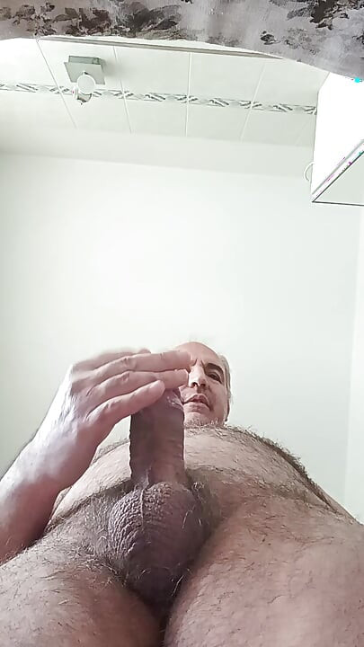 Tutorial for a Pleasant Penis Massage with a Flow of Sperm on the Smartphone Screen
