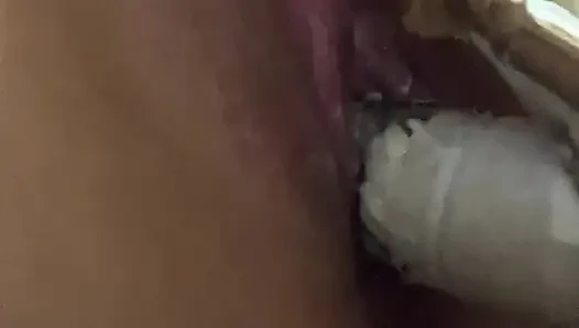 Amateur geile AMATEUR-MILF spielt mit sich selbst und kommt hart