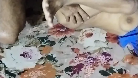 Pakistani Beautiful school girl fucked with boy friend