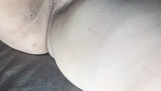 Hotel room Roma lust attack - Gypsy girl from Pest masturbates wildly, caresses her cunt, rocks her ass, orgasm shakes the mattress!