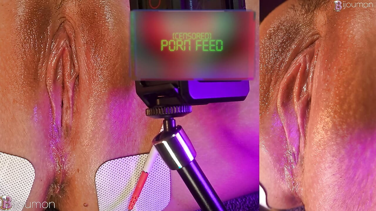 Extreme Nahaufnahme: Muschi wölbt und pulsiert beim Schauen von VR - High-Speed #5