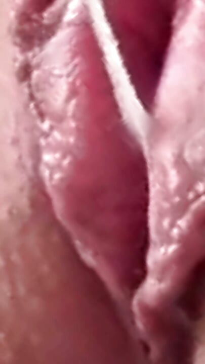 Stepmom EXTREME CLOSE-UP of a wet pulsating orgasm of a HUGE juicy PUSSY