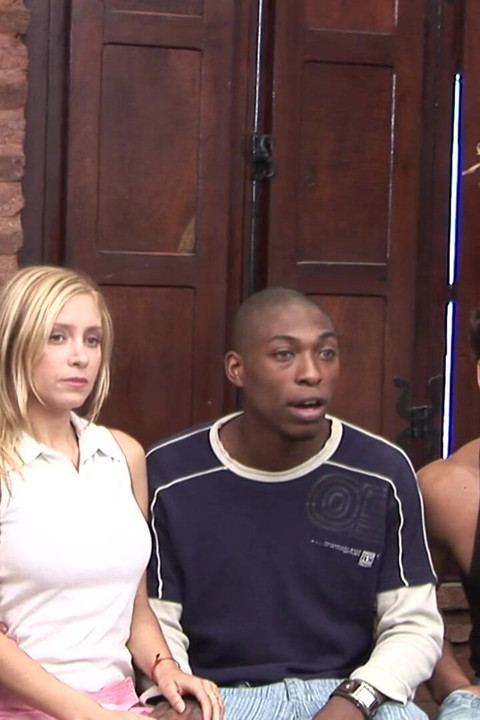 אורגיית זיונים עם זין שחור ולבן