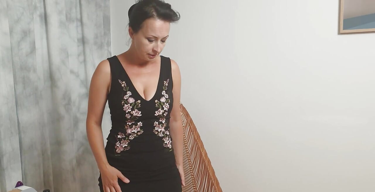 The beauty and charm of my mature, smooth and shaved cunt that was masturbated in stockings with a double ended dildo