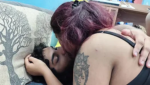 Girl play with penis she kisses boy lips then boy suck her boobs