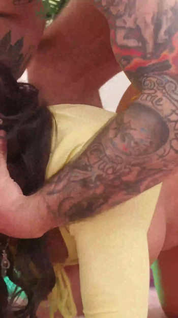 Η εκπληκτική πουτάνα Sasha Pearl συνδέεται με τον Nade Nasty! | Κλιπ 2