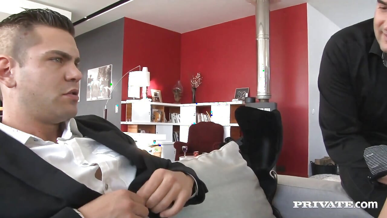 Anissa dan jessyca seks foursome ganas!