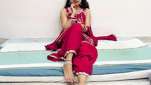 Video call istri India yang digodain sama suaminya, tapi istrinya selingkuh dari suaminya waktu lagi sama devar - bahasa india