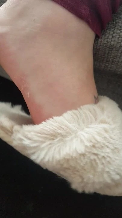 Slipper fetish tease 1