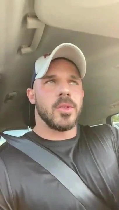 Straight Cash Dom Makes You Submit To Him