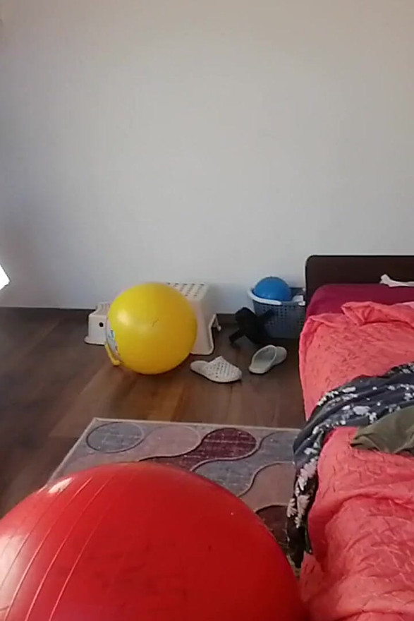 Amateur Stepmom Doing Yoga Naked, Hairy Pussy, Big Ass, Big Tits.