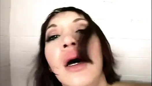 Intense Slut Sucks a Huge Cock (movie)