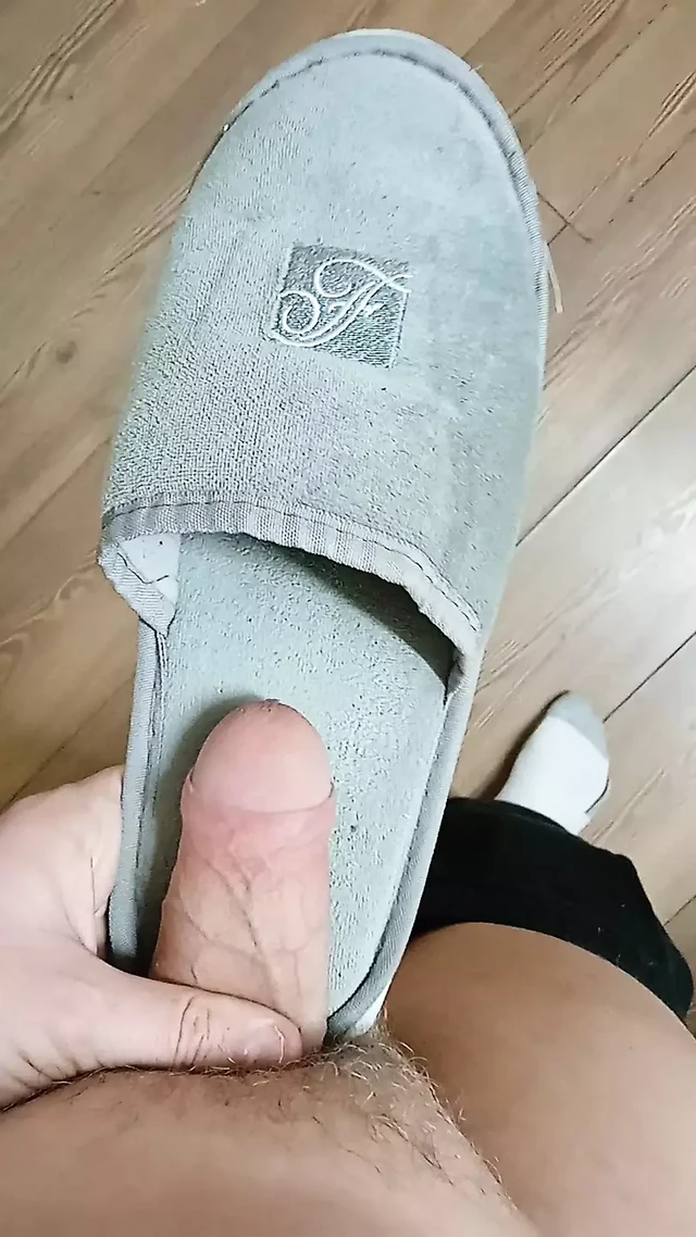 Fucking is best in the ass but my stepmom makes me jerk off so I can not cum longer