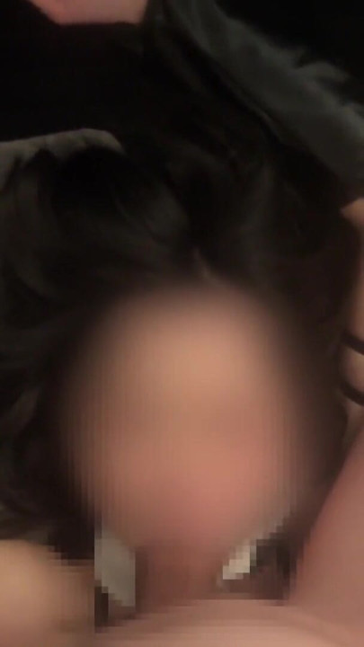 [Private Filming] Happily Sucking a Big During Cowgirl Fellatio | Clip 1