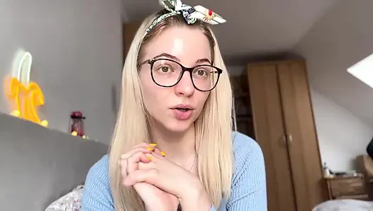 Onu 5329 dolardan ve yeni bir ysl çantasından boşalttim! (findom hikayesi)