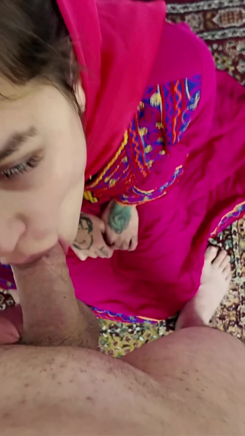 Cute Afghan Girl Sucks My Dick Horny - Porn Afghani | Clip 2