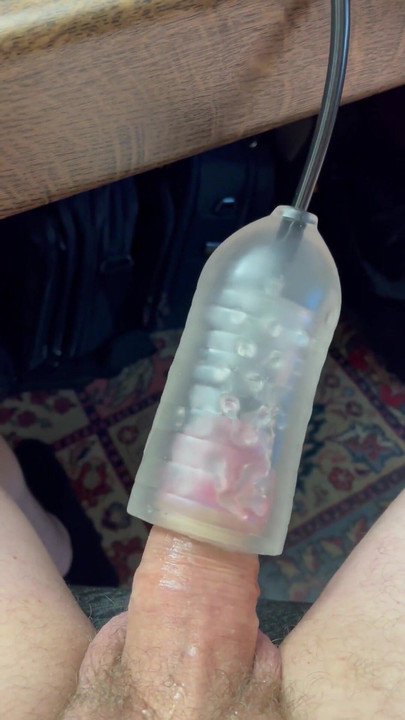 「Sick-o-mat cumshot」の必見の瞬間