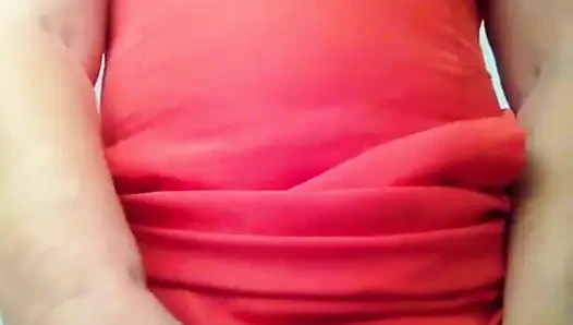 Британская бабушка Rose снимает на себя себя игрушки и сквиртует, анальный сквирт