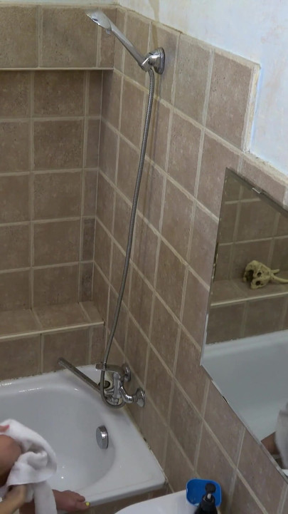 Amateur Shower Can't Get Hotter Than When There's a Sexy Teen in It