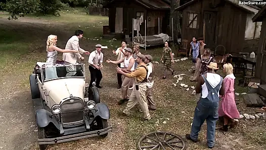 Attention everyone, we're going to have an orgy!