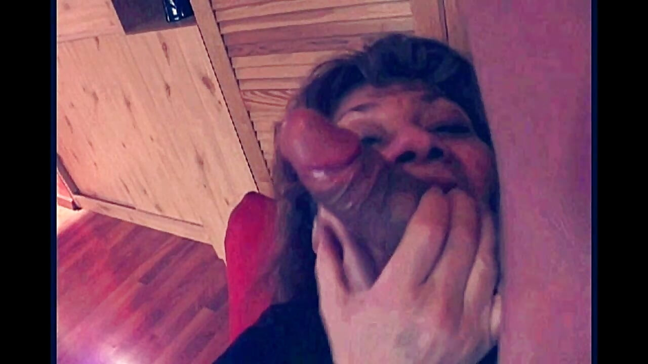 เย็ดทรงพลังสําหรับสาวผู้ใหญ่