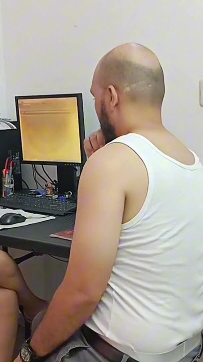 Interview führen, und das letzte war das beste mit calvohot70, konnte ich nicht widerstehen. Spanischer porno. | Clip 1