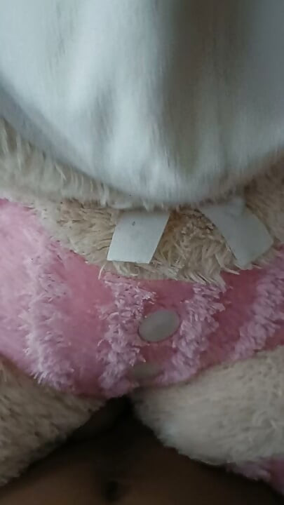 She Sucks me well and made me cumm white cream hot load!!!