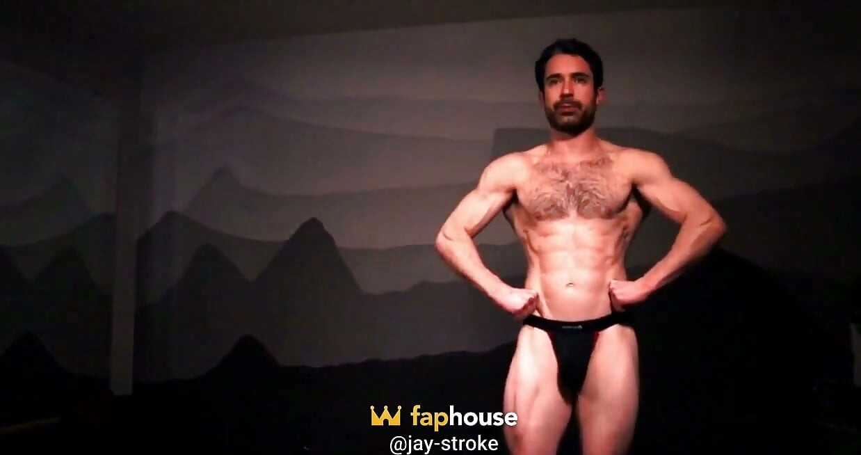 Flexing & Bodybuilding Posing Practice