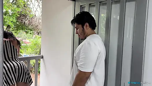 The neighbor stayed outside the house and is unfaithful to her husband with my cock!