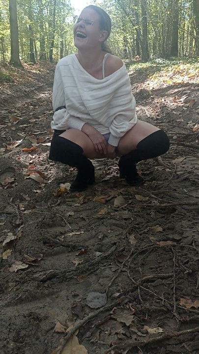 Slut Jade in the wood shows off in front of voyeur | Clip 1