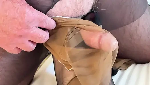 Frau reife füße und freundin haben nylonspaß 453