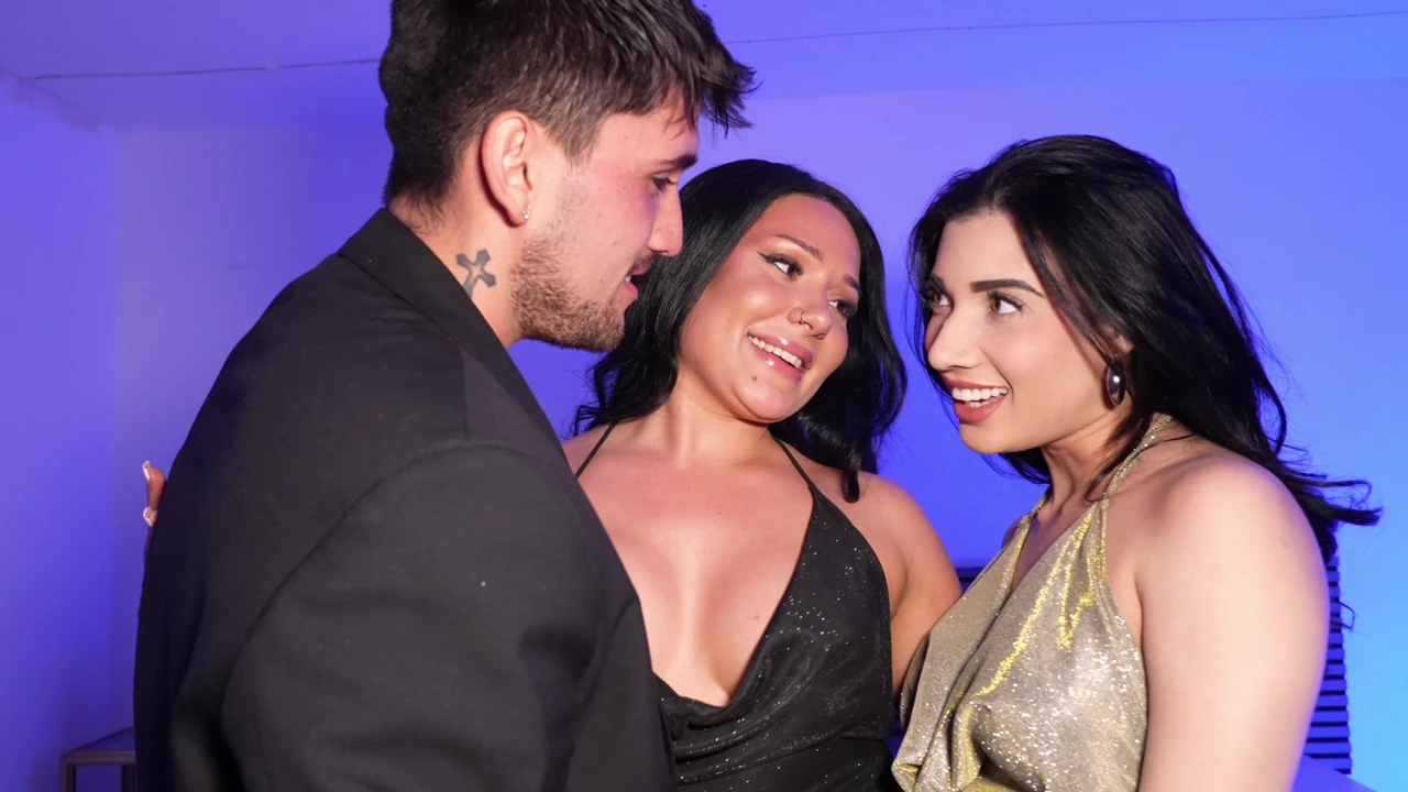 The Best Day of My Life, Amazing Trio with Two Latin Goddesses - Bratz & Emily Pink