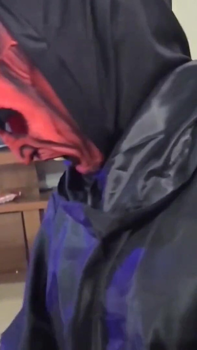 Emotional moment from "HALLOWEEN SPECIAL FUDENDO SEVERAL BUNDAS HOMEMADE PORN"