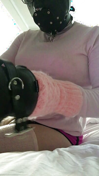 sissy slave bondage mittens