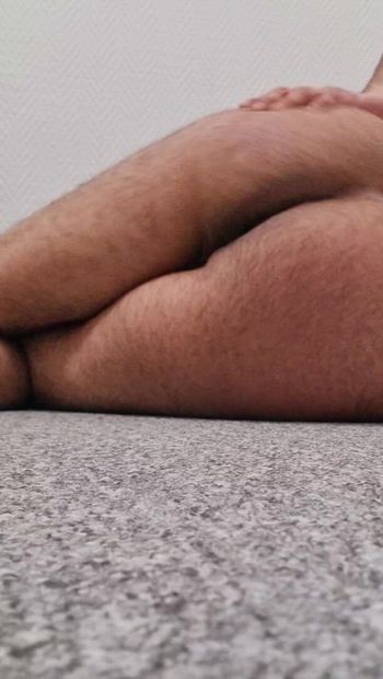 Smooth cake ready for ur cum baby I need all that in my hole I wanna get fucked very hard daddy