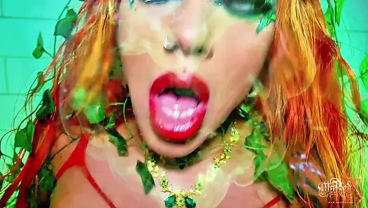 Ivy's Kiss Bloom of Ruin