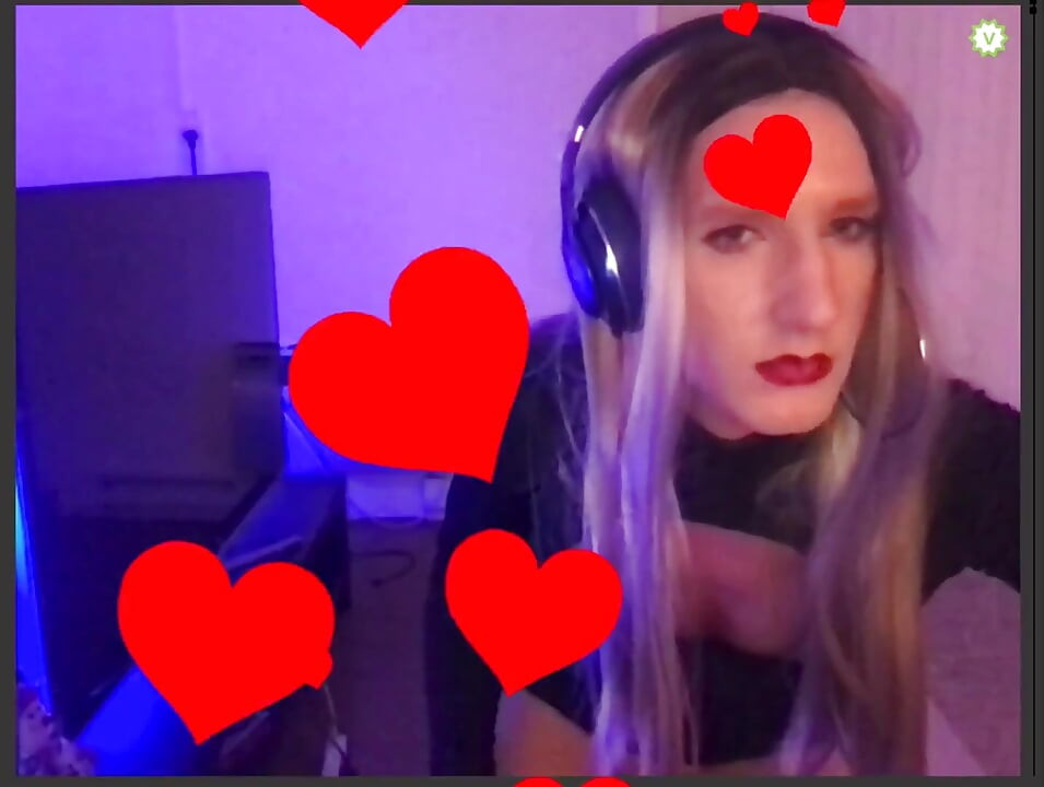 Super Sexy Sissy Solo Jerking on Cam