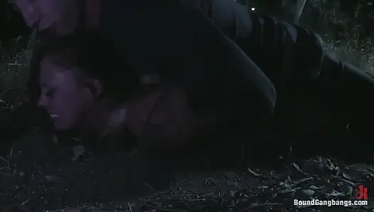 Wieder mit alten mitschülern verbinden - college-mädchen wird gangbang!